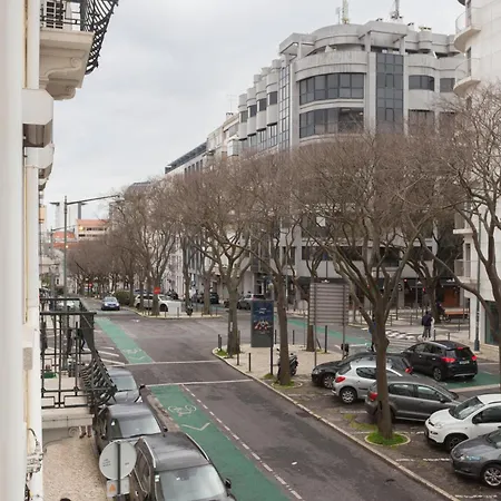 Flh Saldanha Spacious * Lisboa